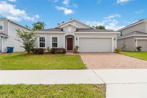 928 Avenal Ln, DAVENPORT, FL, 33837-6717 | Card Image