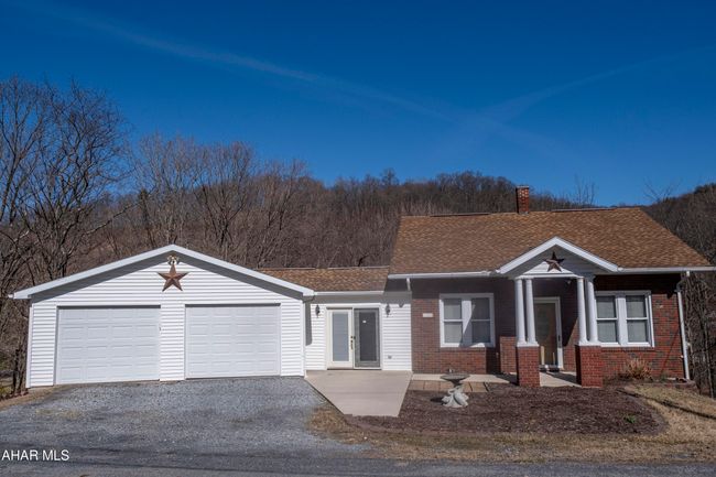 190 Cold Spring Rd, House other with 3 bedrooms, 1 bathrooms and null parking in Six Mile Run PA | Image 4