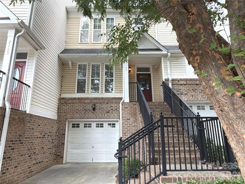 7137 Founders Club Ct, Charlotte, NC, 28269-6250 | Card Image