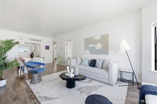 405-1461 Broadway, San Francisco, CA, 94109-2667 | Card Image