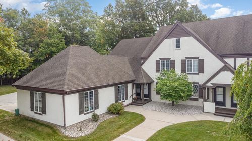 1700 Tartan Trl, Alma, MI, 48801-1074 | Card Image