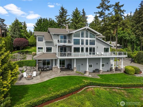 12624 95th Ave Nw, Gig Harbor, WA, 98329-8648 | Card Image