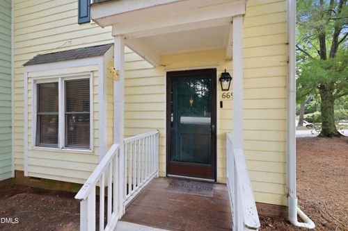 669 Bashford Road, Raleigh, NC, 27606 | Card Image