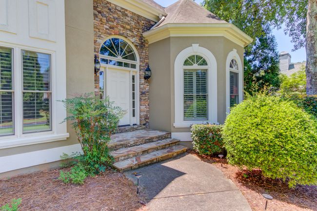 915 Circassian Ct, House other with 5 bedrooms, 5 bathrooms and 2 parking in Johns Creek GA | Image 4