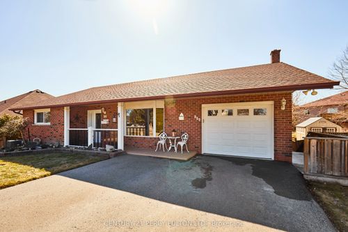 880 Ritson Rd N, Oshawa, ON, L1G6Z4 | Card Image