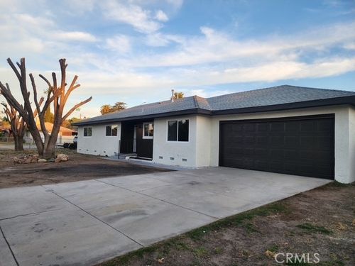 693 W Wilson St, Banning, CA, 92220-2366 | Card Image