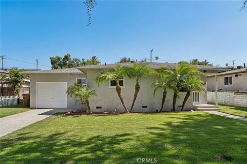 1737 W Jacaranda Pl, Fullerton, CA, 92833-2627 | Card Image