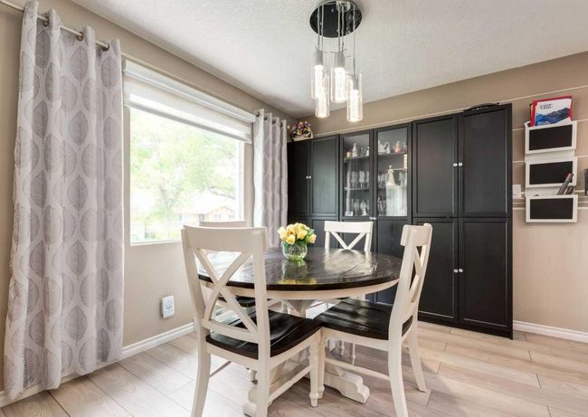 1040 16 Street Ne, House other with 5 bedrooms, 2 bathrooms and 3 parking in Calgary AB | Image 12
