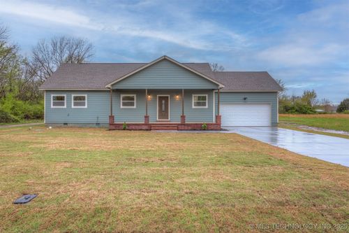 1406 S Polk Ave, Wagoner, OK, 74467 | Card Image