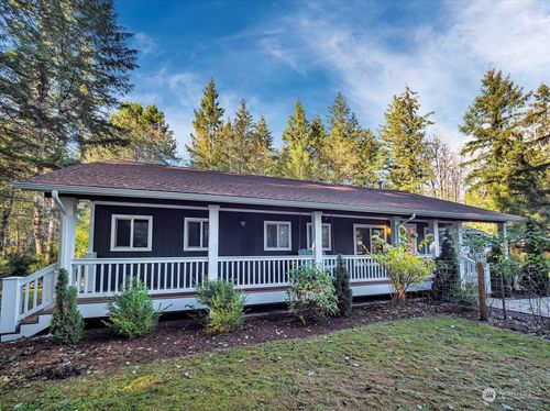 300 E Leffler Loop Road, Grapeview, WA, 98546 | Card Image