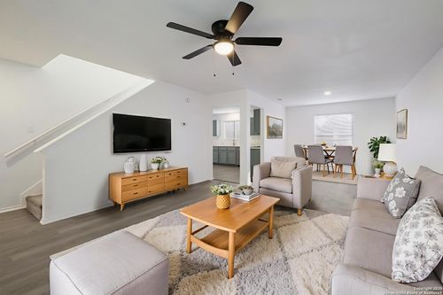3506 Moss Mdws, San Antonio, TX, 78222-3453 | Card Image