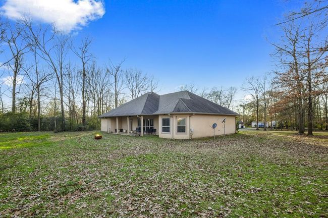281 County Road 404, House other with 3 bedrooms, 2 bathrooms and null parking in Nacogdoches TX | Image 26