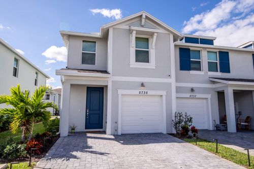 5735 Se Edgewater Cir, Stuart, FL, 34997-3501 | Card Image