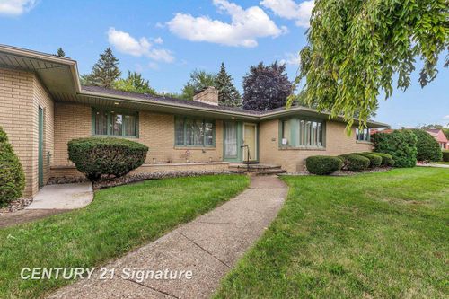 38 Elmview Ct, Saginaw, MI, 48602-3644 | Card Image