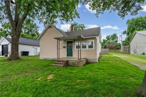 316 Franklin Ave, Warrensburg, MO, 64093-2712 | Card Image