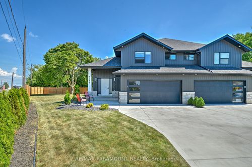 1780 Pierre Ave, Windsor, ON, N8W2J6 | Card Image