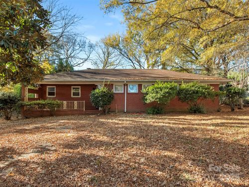 3826 Conway Ave, Charlotte, NC, 28209-2627 | Card Image