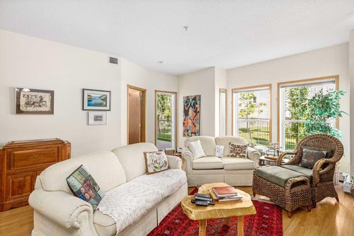 2162-151 Country Village Road Ne, Calgary, AB, T3H2W2 | Card Image
