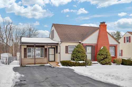 31 Saint George Place, Colonie, NY, 12304 | Card Image