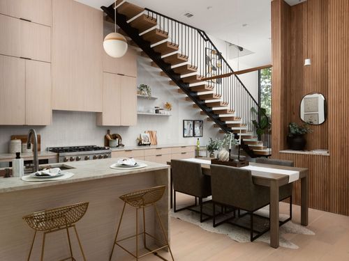 1-2301 East 2nd Street, Austin, TX, 78702 | Card Image