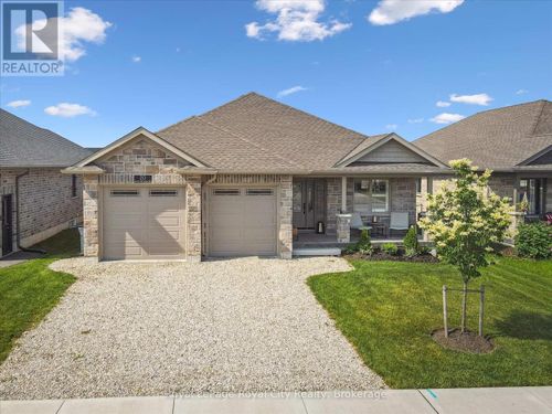 20 Winchester Crescent, North Perth (Listowel), ON, N4W0J8 | Card Image