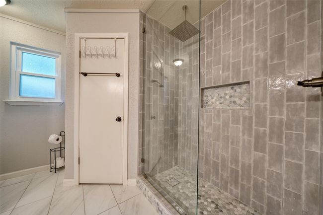3034 Becket St, House other with 3 bedrooms, 2 bathrooms and 2 parking in Pearland TX | Image 20