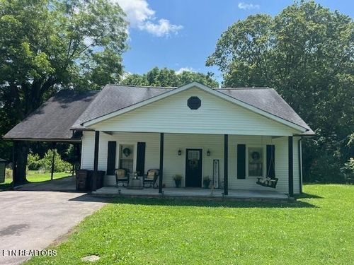 1765 Outer Dr, Lenoir City, TN, 37771-6752 | Card Image