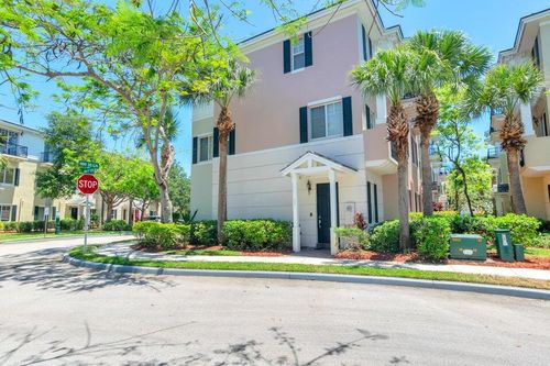581 Nw 35th Ln, Boca Raton, FL, 33431-5751 | Card Image