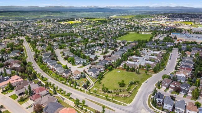 38 Simcoe Crescent Sw, House other with 4 bedrooms, 4 bathrooms and 4 parking in Calgary AB | Image 45