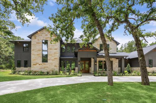 211 Saint Andrews Dr, New Ulm, TX, 78950-2297 | Card Image