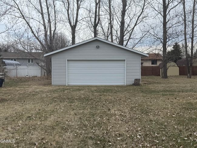 2118 11 Th Ave Sw, House other with 3 bedrooms, 3 bathrooms and null parking in Devils Lake ND | Image 23