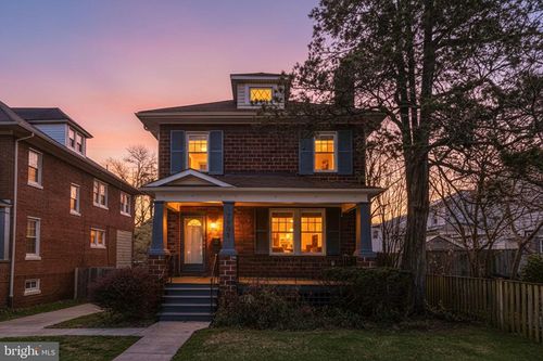 7903 Woodbury Dr, SILVER SPRING, MD, 20910-4926 | Card Image