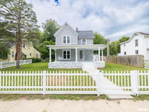 619 N Santa Fe Ave, Chillicothe, IL, 61523-1743 | Card Image