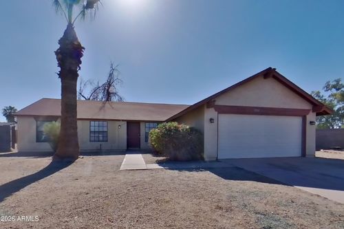 1010 W Blackhawk Dr, Phoenix, AZ, 85027-5700 | Card Image