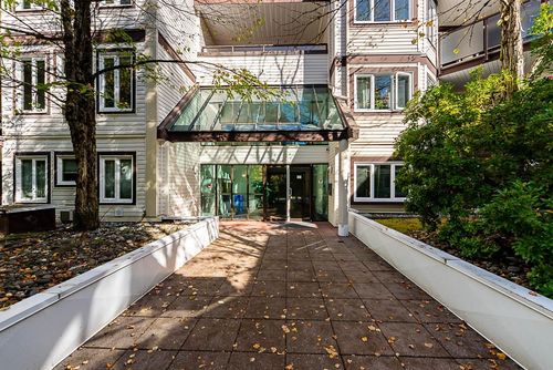 217-7139 18th Ave, Burnaby, BC, V3N4Z3 | Card Image