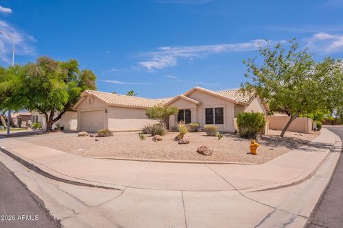 5463 W Geronimo St, Chandler, AZ, 85226-4582 | Card Image