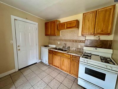 372 Jamison Avenue, House other with 2 bedrooms, 1 bathrooms and null parking in Orangeburg SC | Image 2