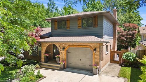 2786 Lalemant Rd, Niagara Falls, ON, L2J3Z4 | Card Image