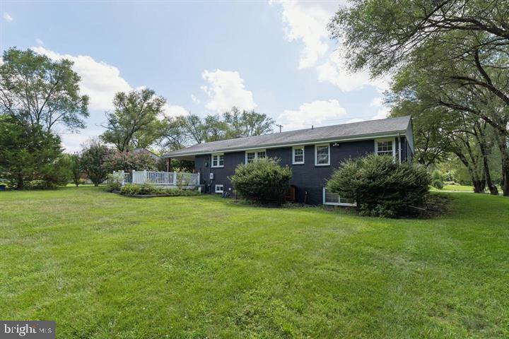 Residential Lease in ELLICOTT CITY