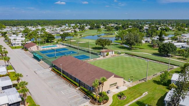 LOT-798 - 2100 Kings Hwy, House other with 2 bedrooms, 2 bathrooms and null parking in Port Charlotte FL | Image 81