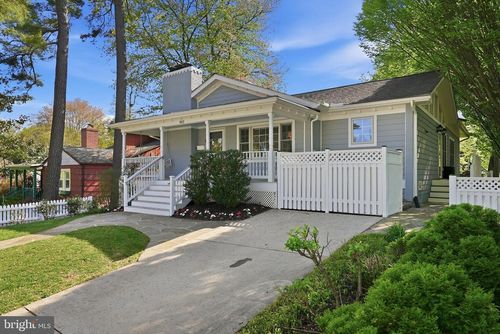 903 Parker Ave, FALLS CHURCH, VA, 22046-3013 | Card Image