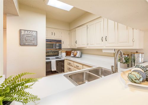 1808 Greenspring Cir, Garland, TX, 75044-6856 | Card Image