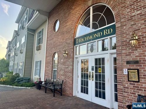 7101 Richmond Rd, West Milford, NJ, 07480-5124 | Card Image