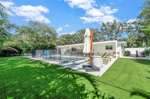 406 Indian Lilac Rd, Vero Beach, FL, 32963-1447 | Card Image