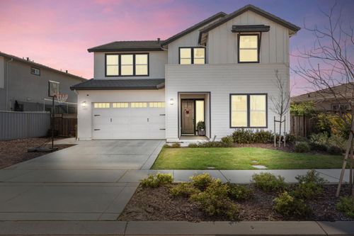 3242 Shrute Dr, Lathrop, CA, 95330-8131 | Card Image
