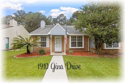 1910 Gina Dr, Townhouse with 2 bedrooms, 2 bathrooms and null parking in Tallahassee FL | Image 1