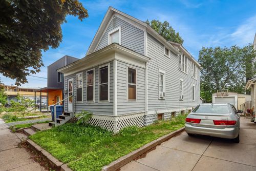 910 19th Ave Ne, Minneapolis, MN, 55418-4524 | Card Image