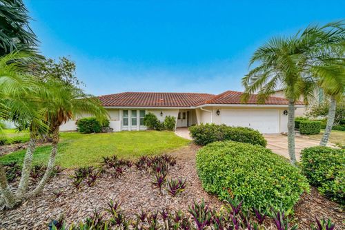 206 Poinciana Ln, LARGO, FL, 33770-2615 | Card Image