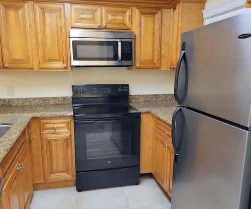 apt-e-1442 Lake Crystal Dr, West Palm Beach, FL, 33411-2011 | Card Image