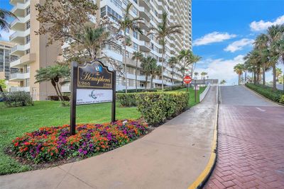 3M - 1965 S Ocean Dr, Condo with 1 bedrooms, 1 bathrooms and null parking in Hallandale Beach FL | Image 1